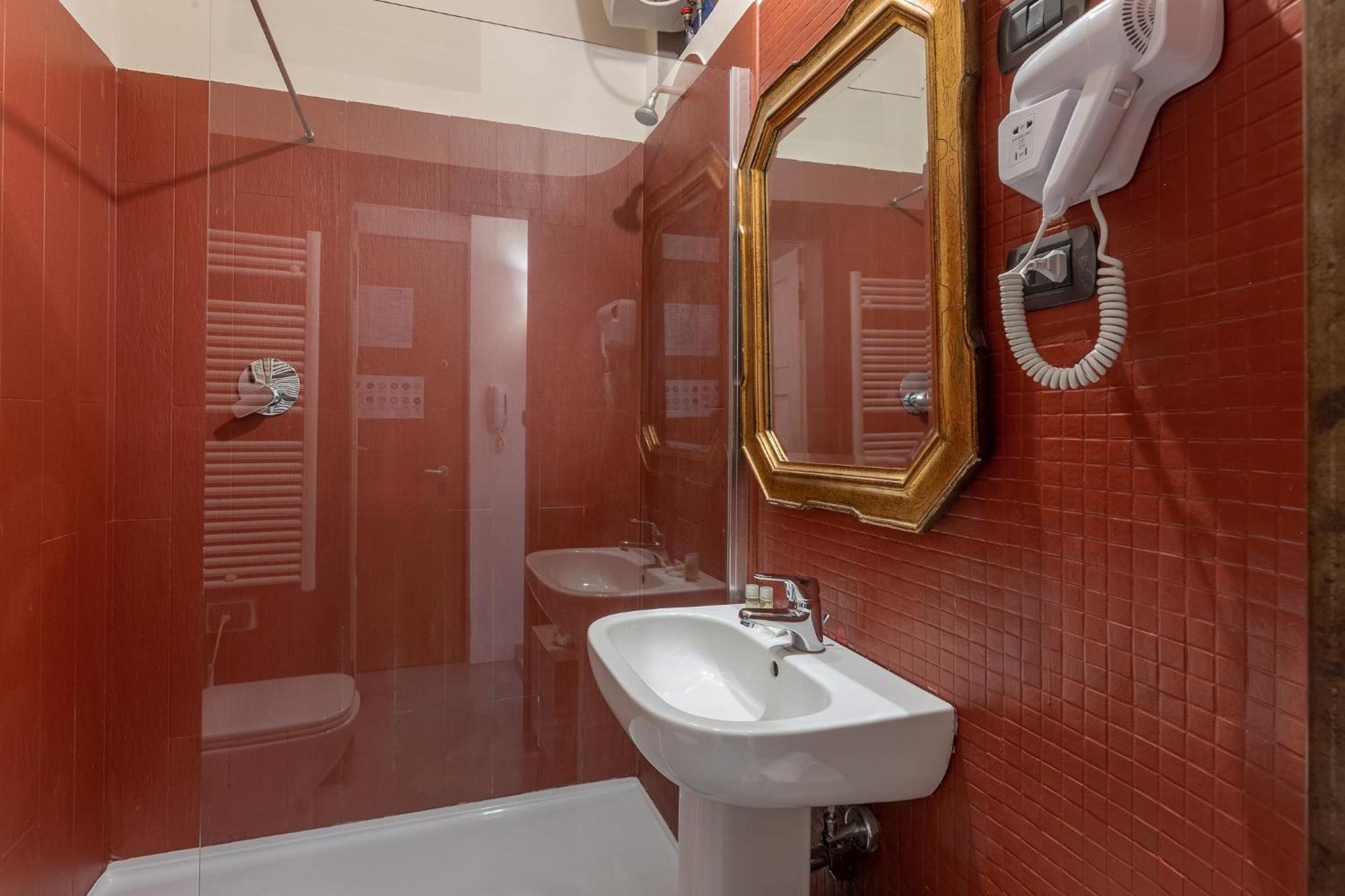 Piccola Anastasia - Your Cozy Bologna Stay エクステリア 写真